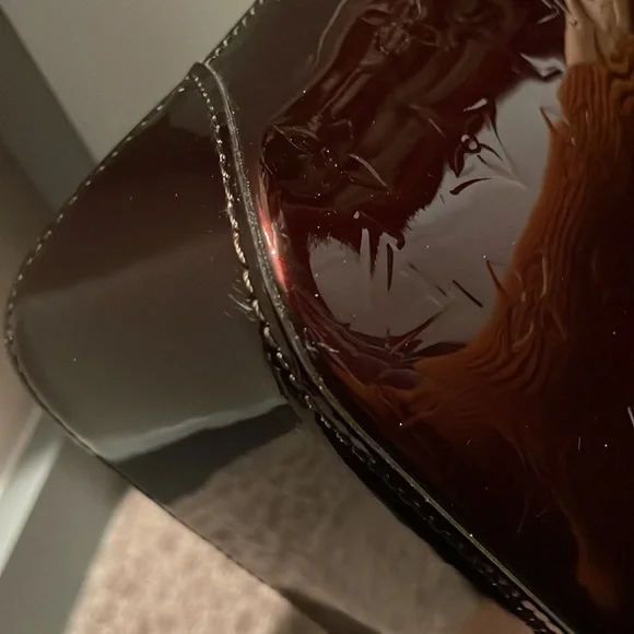 Authentic vintage Louis Vuitton Houston tote bag in dark red vernis - Picture 10 of 16